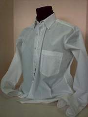la chemise blanche