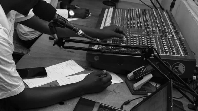 Kumenyesha amakuru : ubwingenge bwo mu nyandiko gusa ?