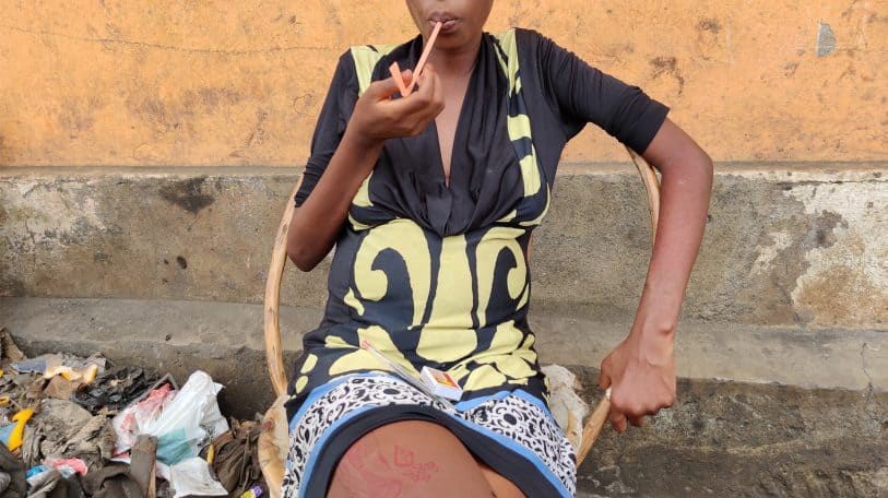 Ange, 15 ans, enceinte et à la rue