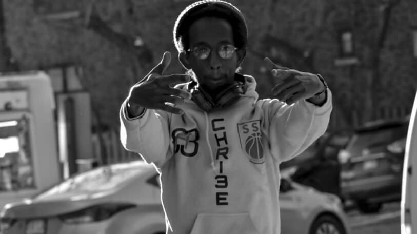 Du Burundi au Canada : parcours d’un « Mélangeur de musique »