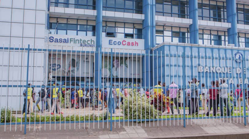 Econet-Leo, too big to fail ?