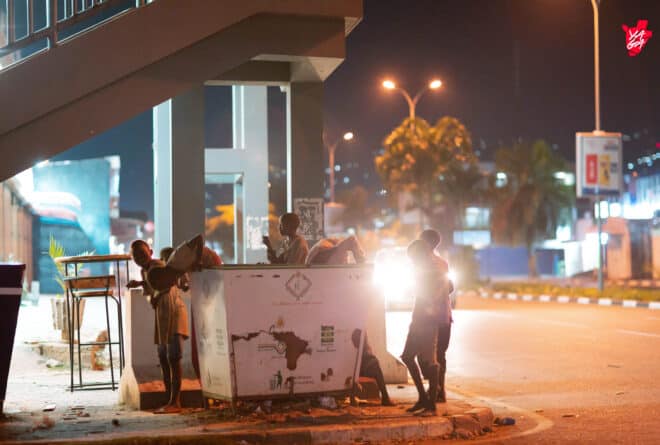 Les enfants en situation de rue : des laissés-pour-compte ?