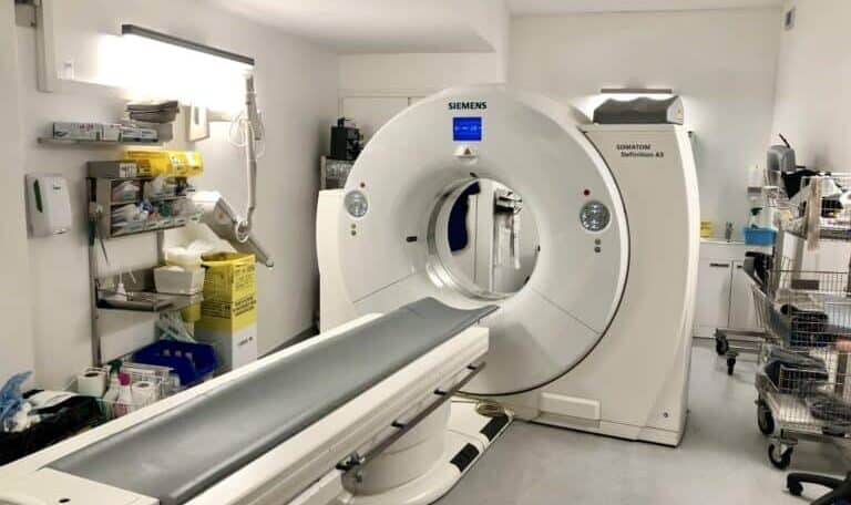 Une lettre au scanner : « Nous avons tant besoin de toi »