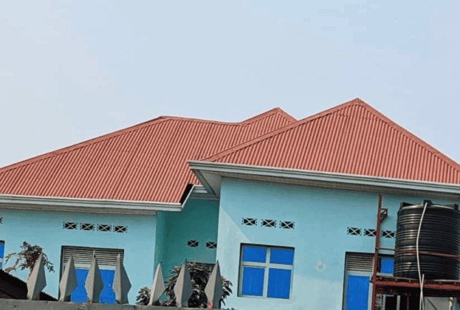 Gasekebuye : la toiture qui a tout pour plaire…, sauf le prix