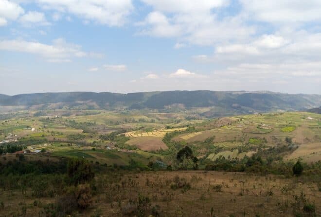 Carnet de voyage : Mayuyu, aux portes du mont Heha et des promesses enfouies